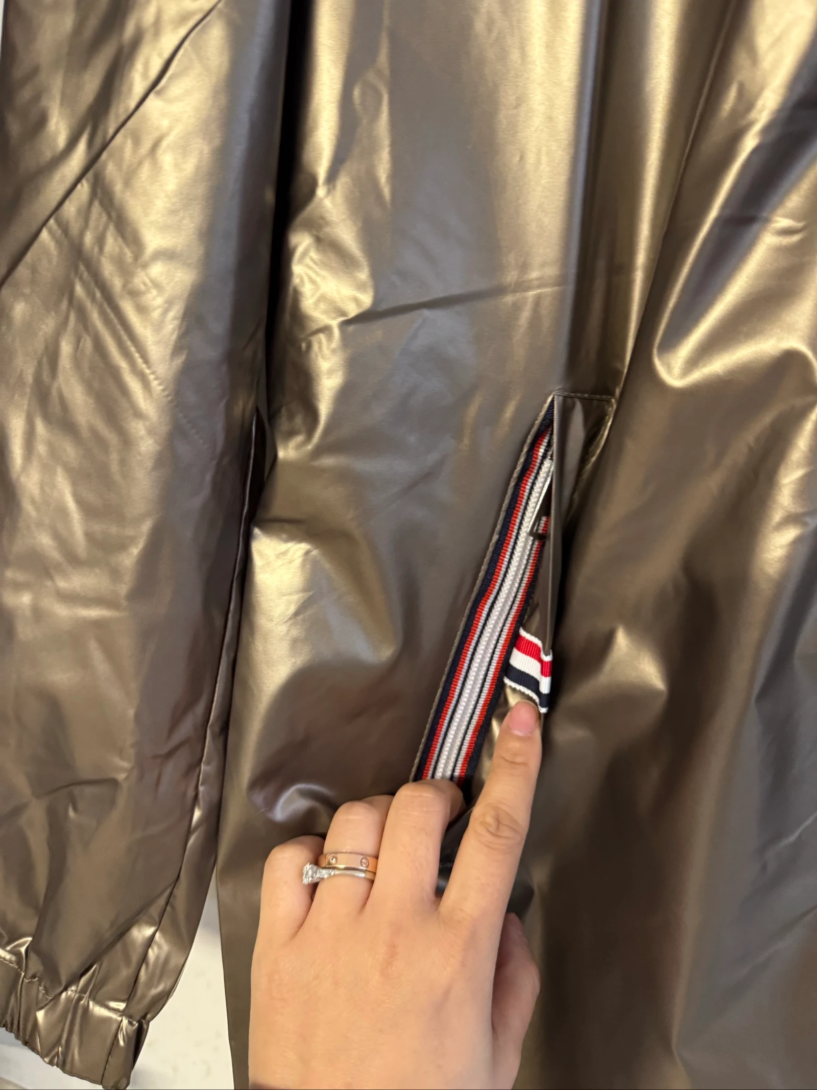 Gold reversible raincoat size m – photo 3